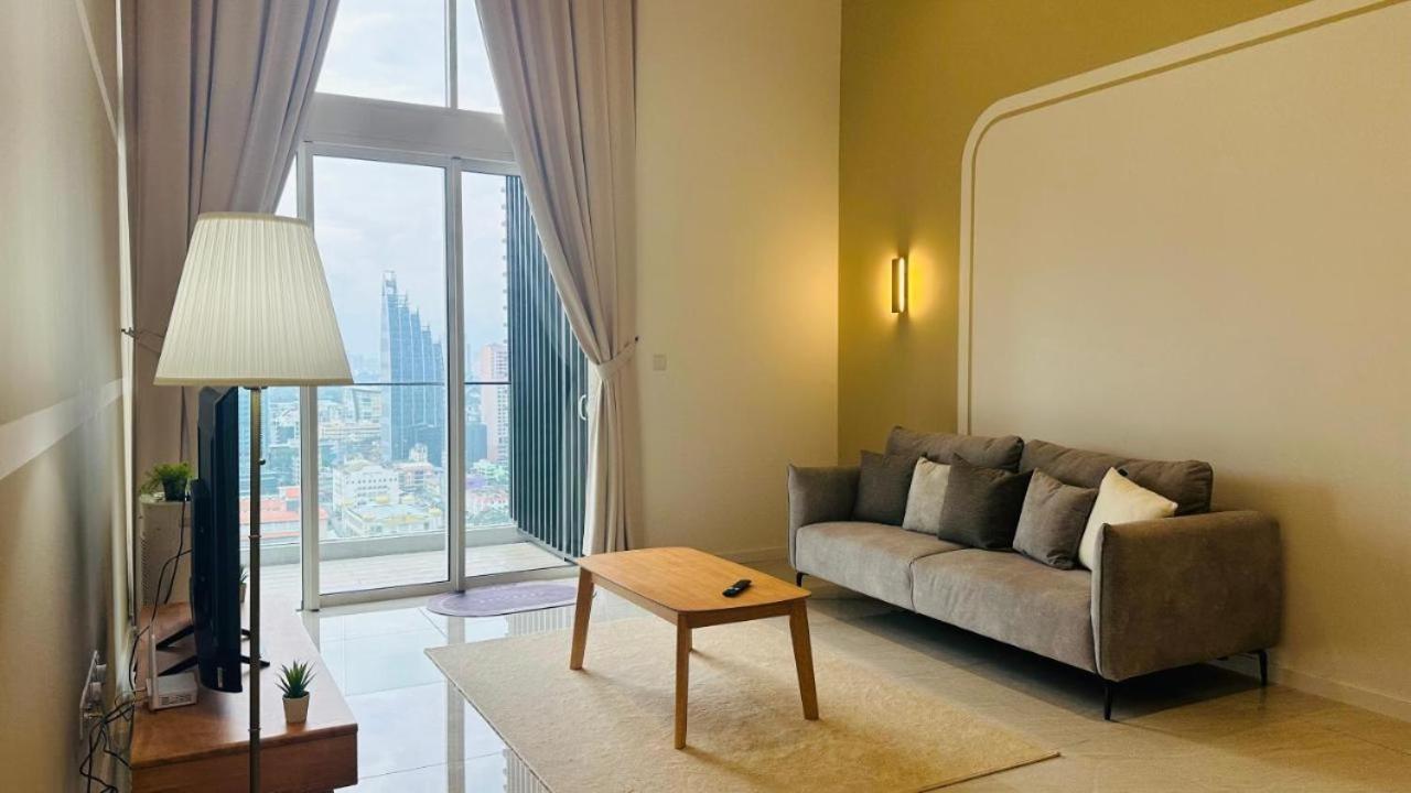 Quill Sheraton At *